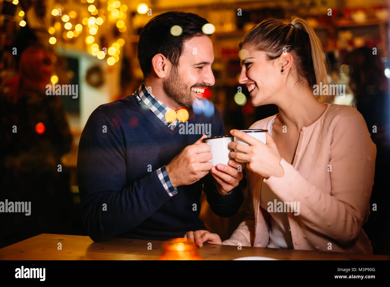 Alonadate: A Modern Technique to Online Dating